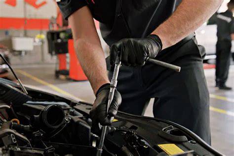 Firestone tune up prices - Is it time for a spark plug replacement? Count on the experts at Firestone Complete Auto Care for engine maintenance, including spark plug service when you need it.